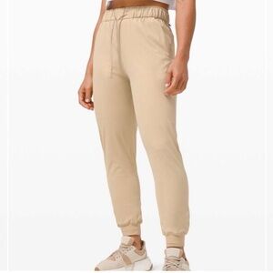Lululemon High-rise Joggers